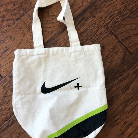 Nike + Green & Black Athletic Tote Bag - Picture 4 of 4